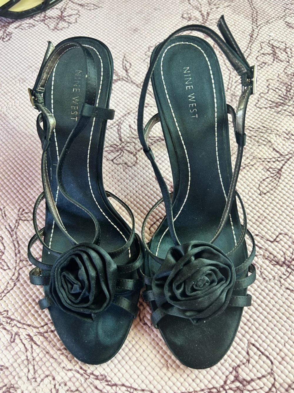 Nine West Black Floral-Accent Strappy Sandals Size 9.5 Stiletto Heel